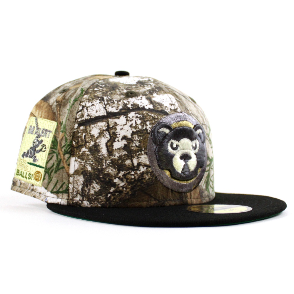 ECAP_CITY's tweet photo. 🐻 Chicago Cubs Be Alert For Foul Balls 59Fifty New Era Fitted Hat in RealTree Camo, Black and Green Under Brim. Logo: Glow in the Dark
-
https://t.co/Ej5tttDJRC
-
#ChicagoCubs #Chicago #Cubs #ECAPCITY #Halftimegoods #neweracapstyle #59fifty #newera #CAPCITY #neweracap https://t.co/3WkAVajBEC