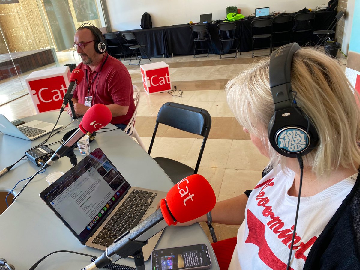 PopapCatradio's tweet image. 🔊 Recupera el #Popap des del #Sonar30!

🔹(4') Entrevista Antònia Folguera (@bzzzbip), comissària del @sonarplusd

🔹(13') Entrevista @PerePeries sobre la primera gran òpera feta amb #IA

🔹(38') La llista de @JoanArenyes 🎶

👇
ccma.cat/catradio/alaca…

#GentPopap