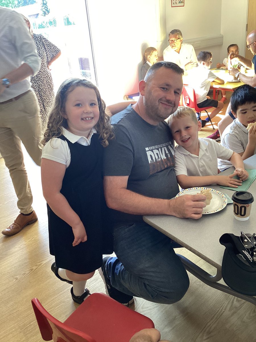 Albany Infant and Nursery School tweet media
