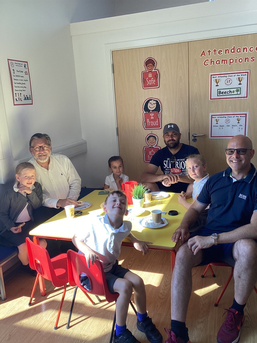Albany Infant and Nursery School tweet media