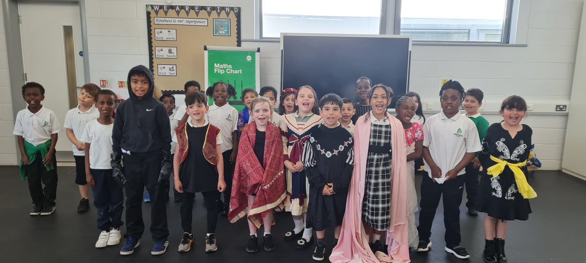 DeltaPrimary's tweet image. Year 2 showed us their amazing history knowledge in their class assembly all about Henry VIII. Thank you to all our families who attended.