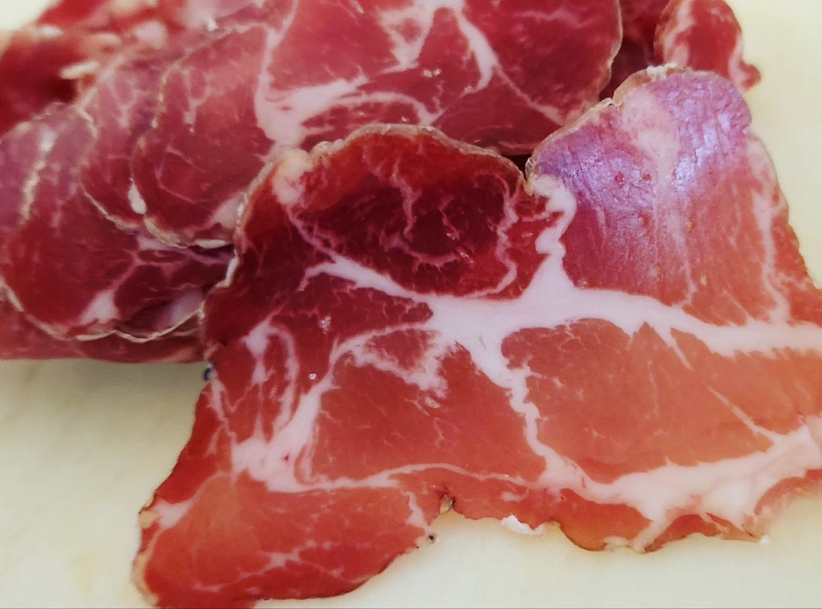 Bestbrewdeli's tweet photo. We have a few odd and ends leftovers from the Tea Party available to add on to any sandwich! Including some beautiful heirloom tomatoes and delicious @Parma_Sausage Coppa Secca and yummy mini cakes from @SweetLittleEats. Will probably only last a day or two. https://t.co/JLe563WeZX