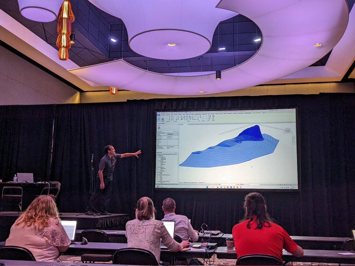 Getting second day of #DBWa2023 started with @marcellosgamb and moving #Rhino to #Revit topography. "Isn't it beautiful?" 😍😆