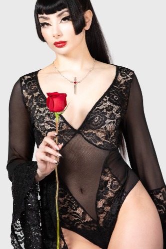 I just received Temple D'Amour Bodysuit | L / Black / 95% Polyester 5% Elastane from A Good boy via Throne<a href="/tag/throne"class="tags"><span>#throne</span></a><a href="/tag/wishlist"class="tags"><span>#wishlist</span></a>