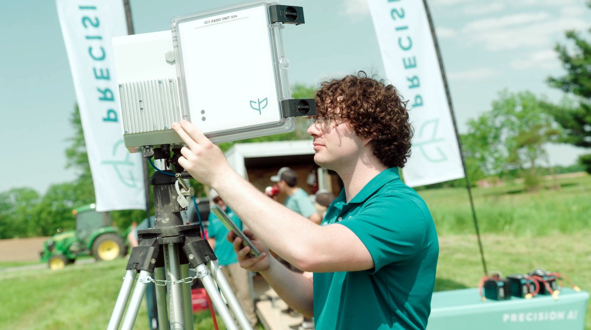PrecisionAi's tweet image. This is our extremely handy Precision AI engineered Ground Control Station (GCS), making take-off an easy plug-and-go setup for our drone operators. The GCS ensures uninterrupted connectivity for our drones capturing valuable data from above.

#cropoptimization #agtech