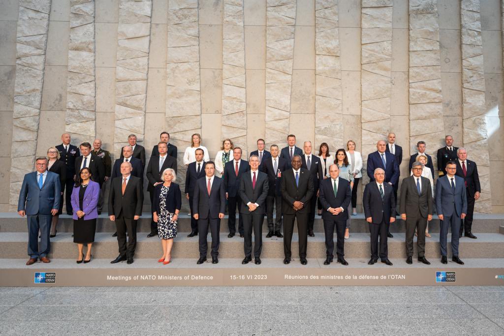 jensstoltenberg's tweet image. Substantive meeting of Defence Ministers to prep the #NATOSummit. In Vilnius, we will bolster our deterrence &amp;amp; defence with new regional plans &amp;amp; a commitment to invest more in defence. We will also take decisions to bring #Ukraine closer to #NATO.