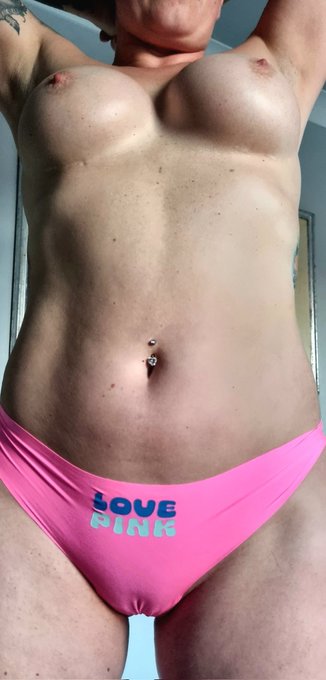 WANNA PLAY WITH US? ITS FRIDAY AFTER ALL https://t.co/2CAJ1lNSKp  @Pornhub  #PHworth https://t.co/wV<a href="/tag/phworth"class="tags"><span>#phworth</span></a>