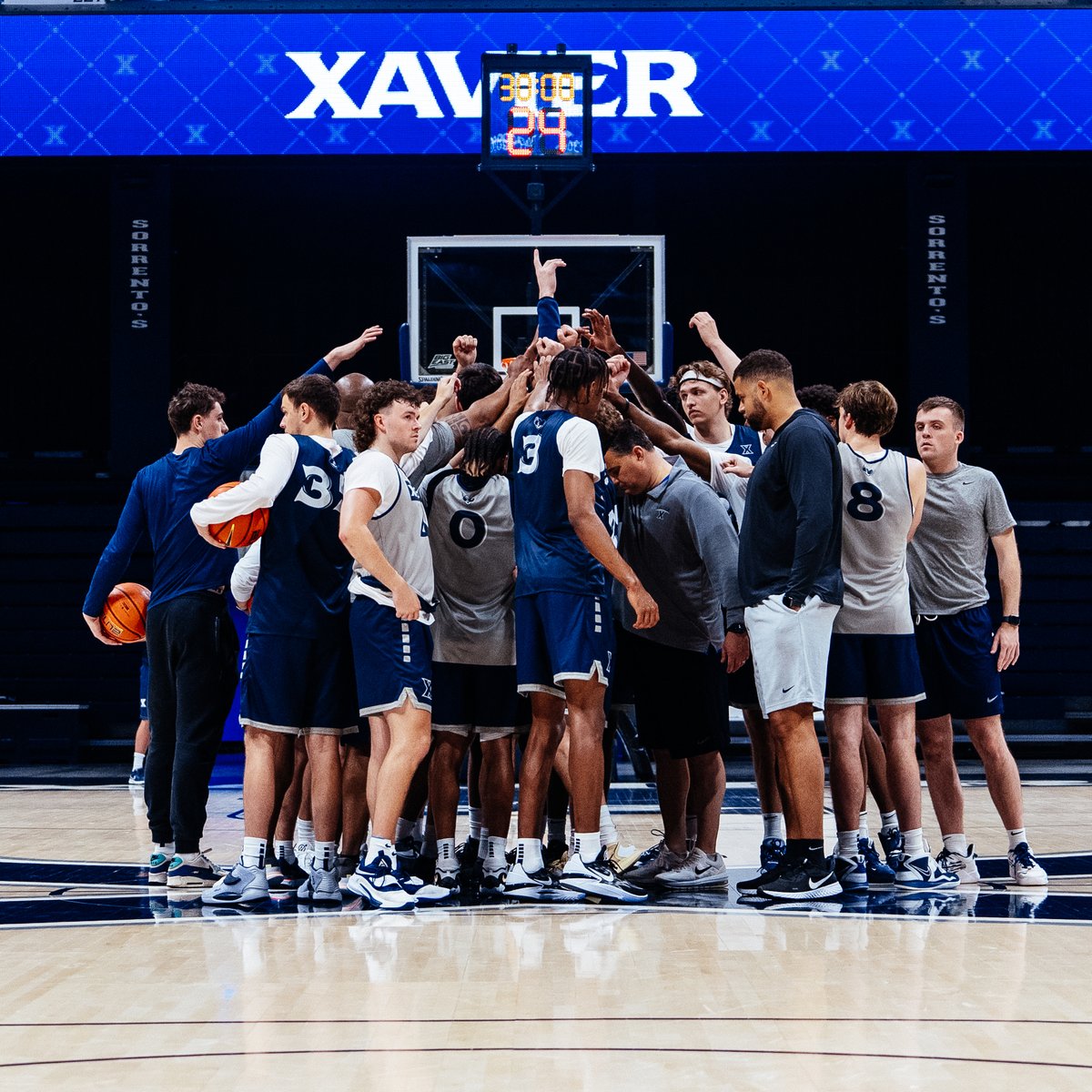 𝗔𝗹𝗹 𝗜𝗻 ⚔️

#LetsGoX