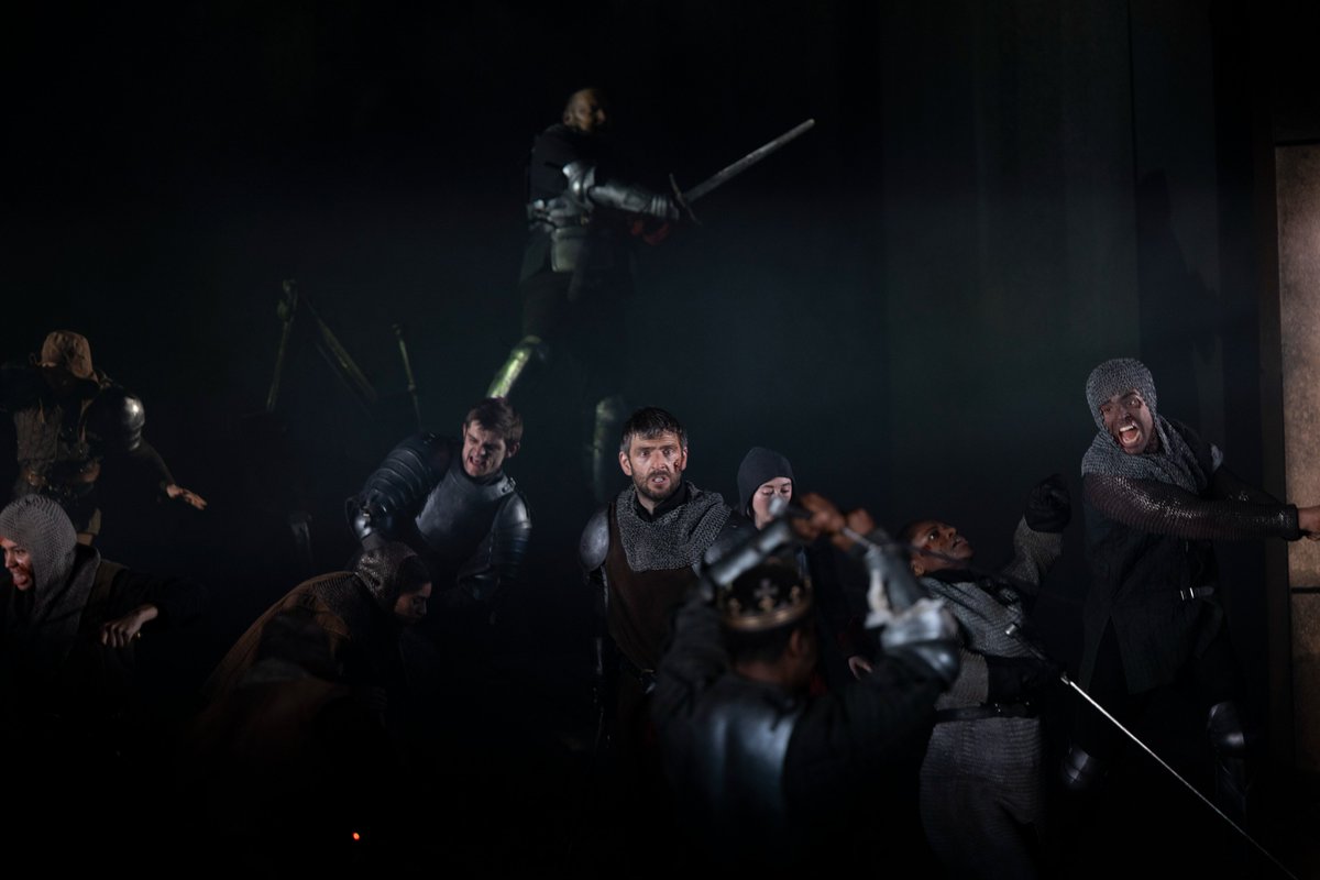 Experience the court rivalries and the thrill of rebellion and ambition in Shakespeare's epic #HenryVI trilogy ⚔

Our recent Henry VI productions - filmed live in Stratford-upon-Avon - are now available to buy as a DVD box set: ow.ly/BAc850OOyCe
