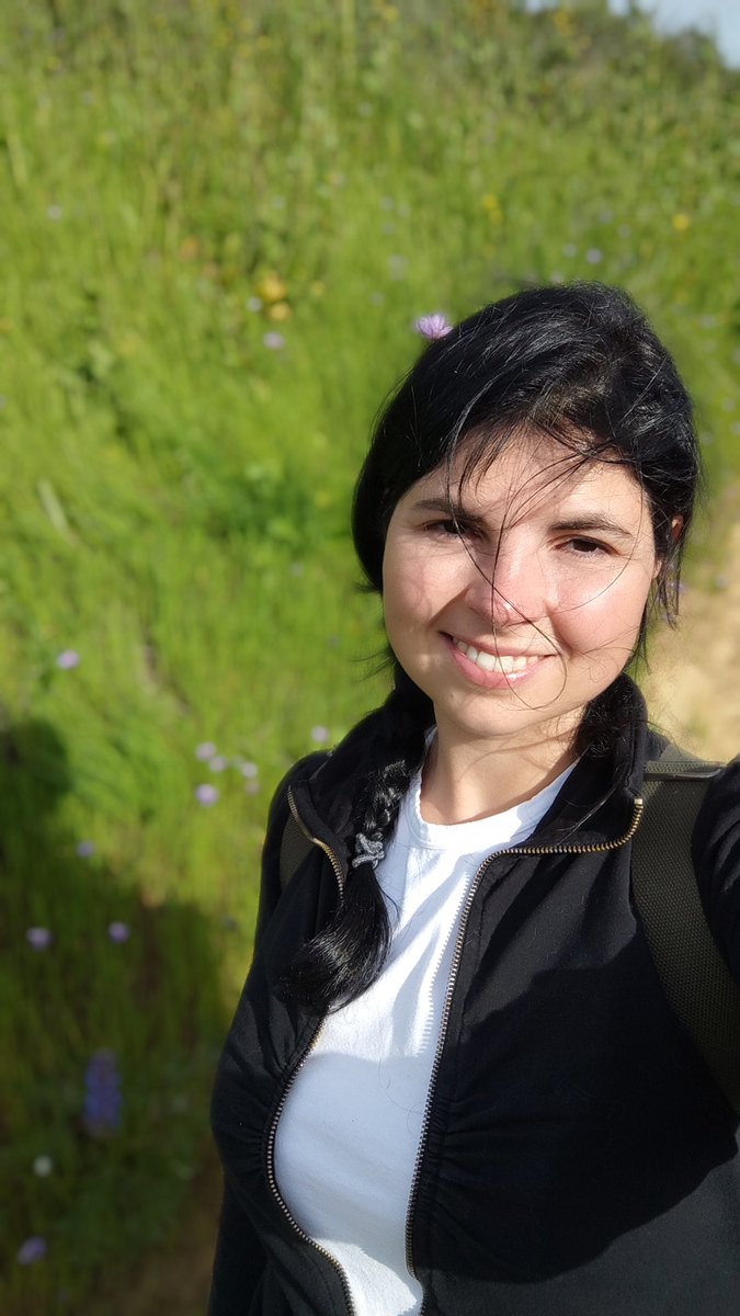 Dear Amigos Españoles! I am on the mission to find a nice country side house in Spain. 
If you happen to know real estate agent in:  Huesca - Lérida -- Tarragona - Teruel - Castellion - and further along the coast --- please msg me their contacts. 
Leaving for this trip tomorrow!