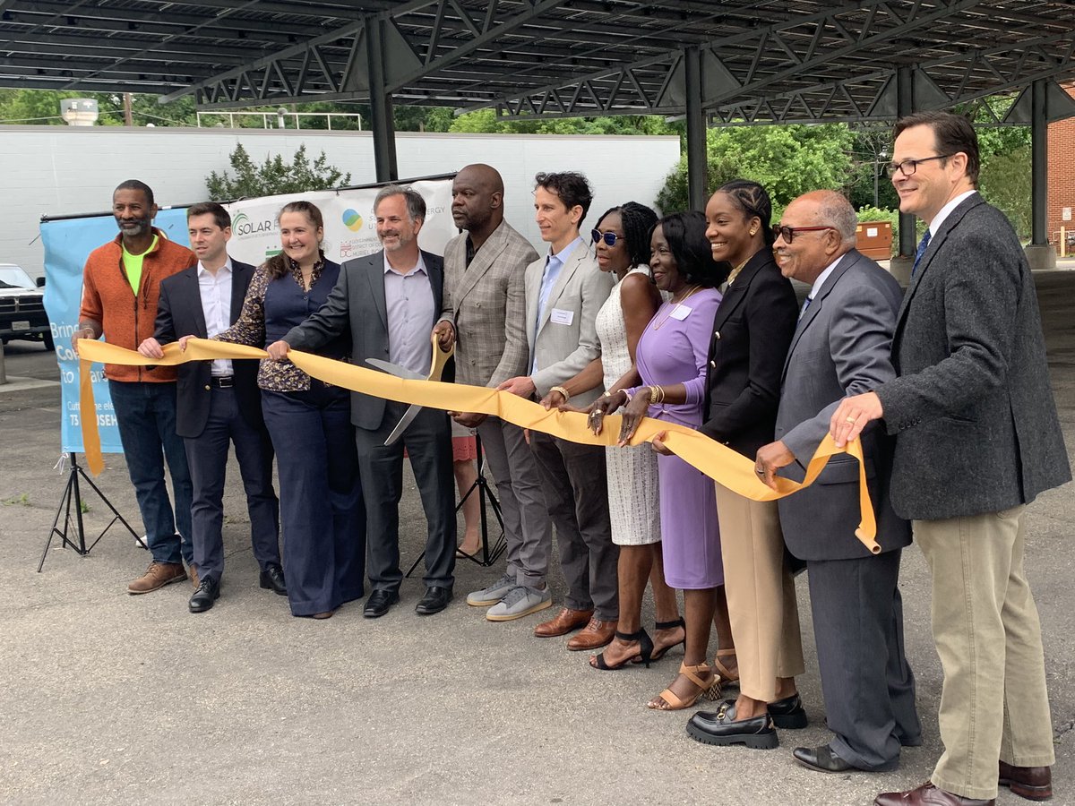 DCOPC's tweet photo. Delighted to attend the ribbon cutting for Sargent Memorial Presbyterian Church’s new Community Solar Project with partners #Groundswell #DOEE & Suncatch Energy. https://t.co/vAzccHSUnx