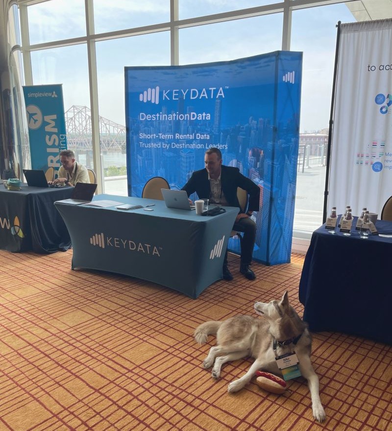 Niko the supervisor 🐕 
Thanks Travel and Tourism Research Association for a great event! 
#TTRA #keydata #travelandtourism #betterdatatogether #research #officedogs