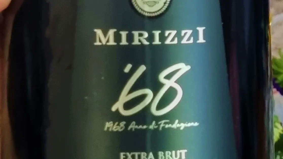 Come ogni venerdì descriviamo un grande vino in 300 battute e oggi, con grande piacere, è il turno di un grande metodo classico marchigiano! #marche #metodoclassico #spumante 

buff.ly/42O4FZg