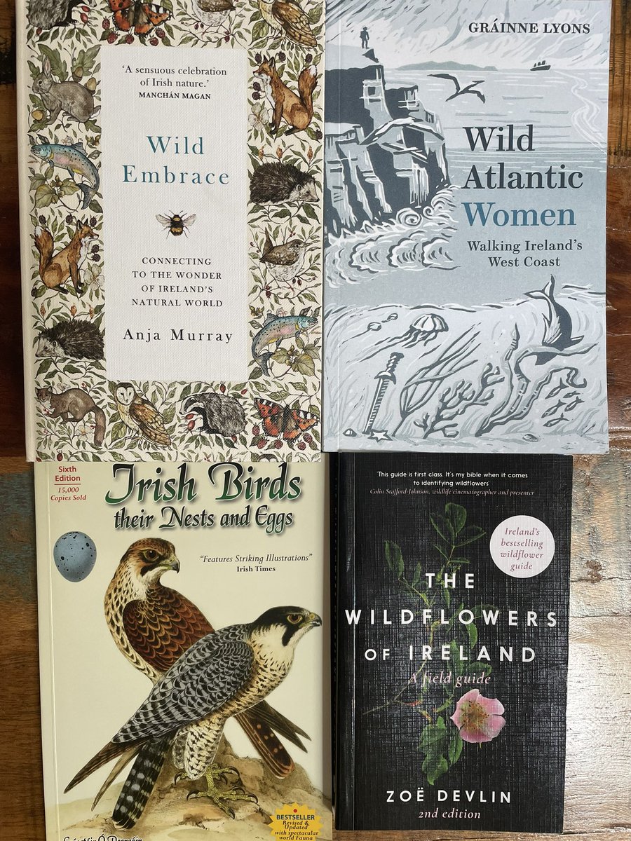 Dropped my objection to a massive gravel pit in support of @SaveMurragh to Skibbereen County Council Office and went shopping. Great selection of books at Skibbereen Bookshop by Criostoir O’Deargain, Zoe Devlin, @grainne_lyons @MiseAnja. Had to buy and support a great local shop!