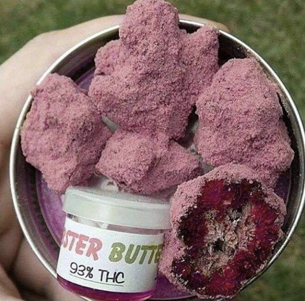 HappyGoLucky on Twitter "RT LORD420__ Amazing moonrock is all you