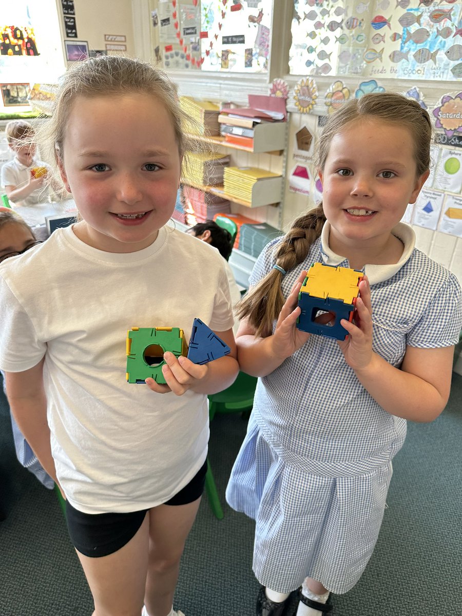 stjosephskly's tweet photo. Excellent maths this morning in Apple! Constructing 3d shapes using Polygon,  we have been learning all about 3d shape faces. 👏🏼 #sjkmaths #AppleClass https://t.co/wjbj9IK4e7