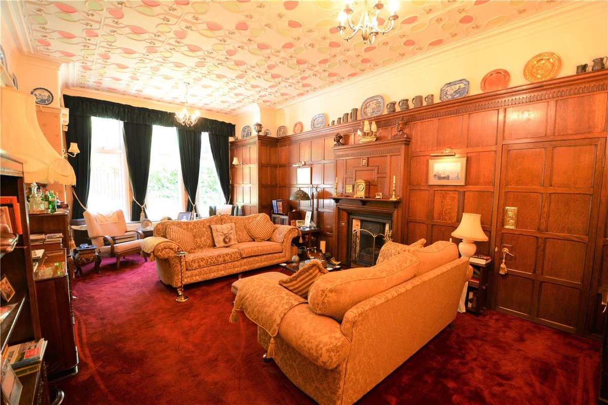 📍Warren Drive, Wallasey

💵 £850,000

🏡 The pinnacle of prestige living! Offering an abundance of original features and providing spacious elegant rooms, 'Gorse Cliff' is an impressive size seven bedroom period home that is set over three floors

#viewing #warrendrive #wallasey
