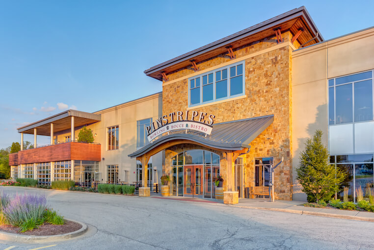 The annual CollabSphere social event will be held at Pinstripes on Aug. 30 at 7pm. Pinstripes is a bowling bocce bistro featuring Italian-American cuisine. We hope to see you all there! pinstripes.com/northbrook/ #collabsphere2023