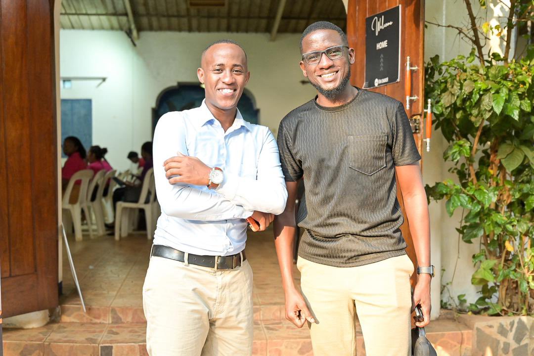 isaacBakashaba2's tweet photo. Check in tweet๐
#Careermeetup
@deejahn @mkiboneka https://t.co/j5twDciRNC