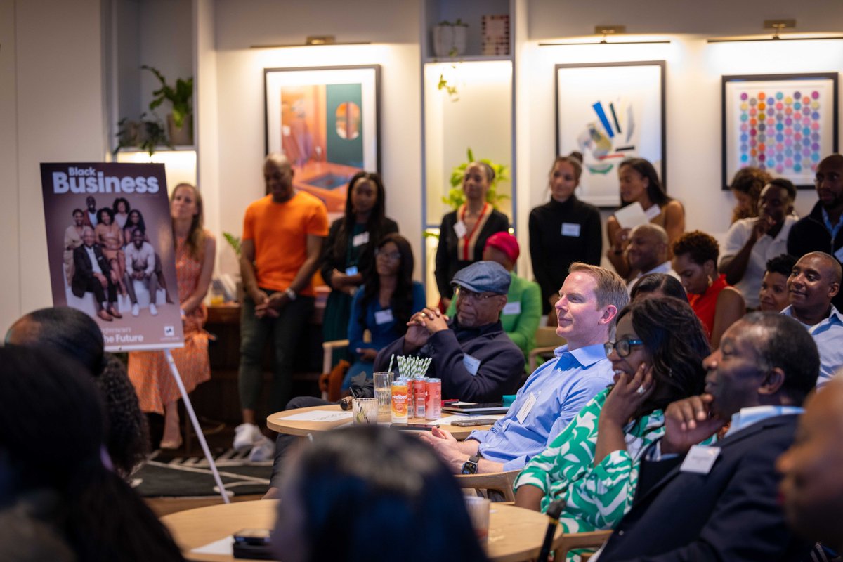 Lloyds Banking Group tweet media