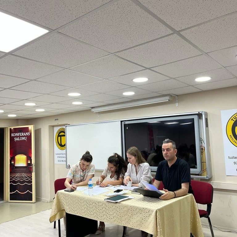 2022-2023 Eğitim Öğretim Yılı Sene Sonu Öğretmenler Kurul Toplantımızı gerçekleştirdik. <a href="/Tuzlamem/">Tuzla İlçe Milli Eğitim Müdürlüğü</a> <a href="/istmem_oer/">İstanbul İl Özel Eğitim ve Rehberlik Hizmetleri</a> <a href="/MebOrgm/">Özel Eğitim ve Rehberlik Hiz. Genel Müdürlüğü</a>