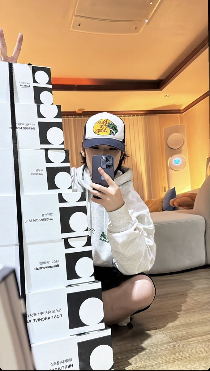 𝗛𝗮𝗼𝗻𝗧𝗵𝗮𝗶𝗙𝗮𝗻𝘀 〰️𝓇ℯ𝓈𝓉 〰️ tweet media