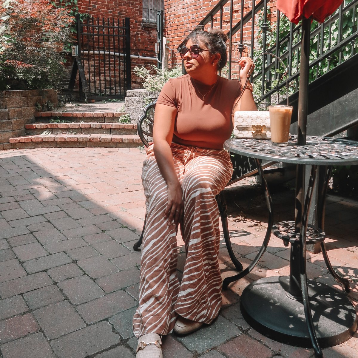 desertrozes's tweet photo. You won't believe how cozy *this* body suit is from Pumiey! Ready to grab a cup of coffee at my favorite spot. ☕️⁠
⁠
Tell me in the comments which coffee shop you're checking out this weekend 👇 ⁠
⁠
⁠
#cozyAF #exploreMore #weekendVibes #pumiey ⁠
#coffee #espresso https://t.co/xA56Dhydhv