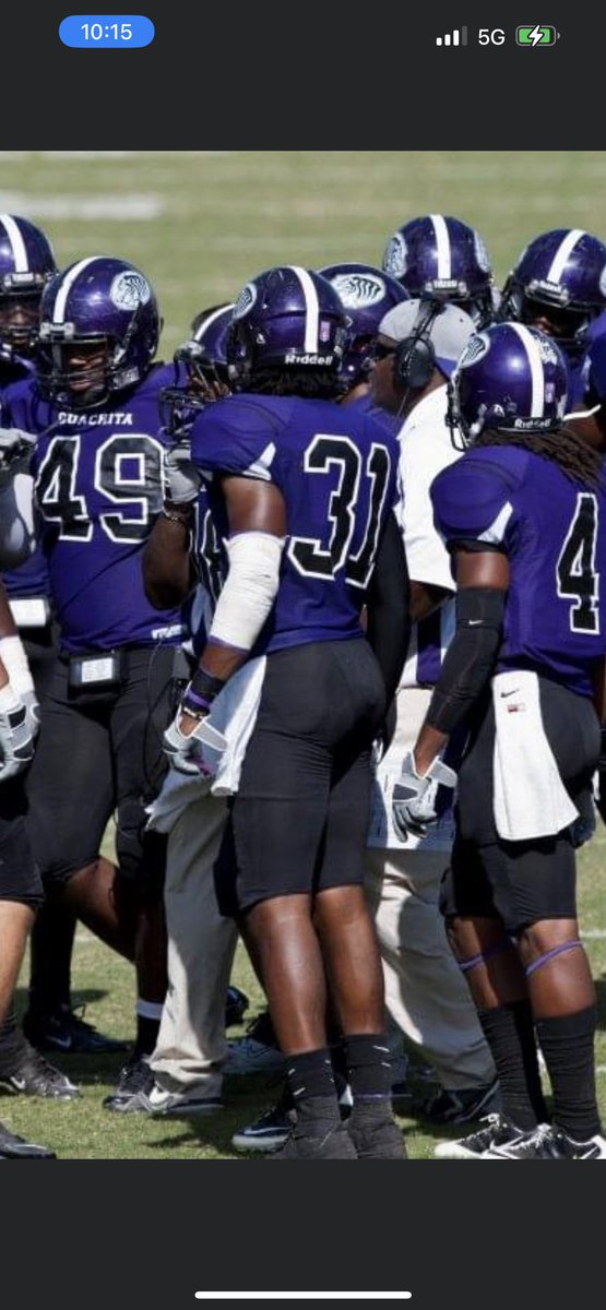 TheJungleEra's tweet photo. @RoyThompsonFB USED to get us back calm before the storm #FBF #ALLGSC #31 https://t.co/9r7tko4qyx