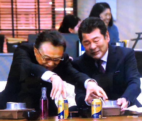 ハイネケンの競合ビールは何ですか?