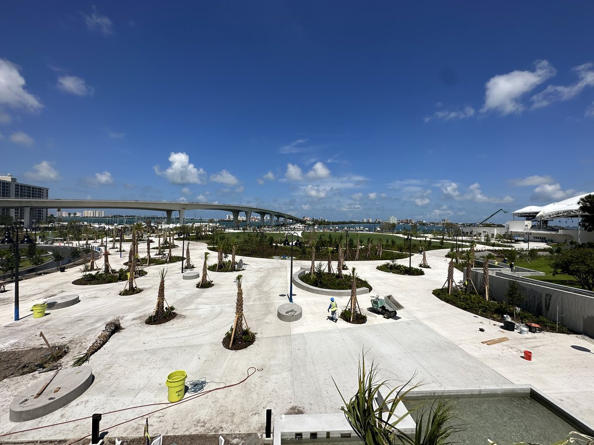 JustinRogersTV's tweet photo. Closed out my time with @BN9 covering a look at the new Coachman Park in @MyClearwater  with @MEbn9.  More to come on my exciting career news. https://t.co/1BRkXKJ9Np