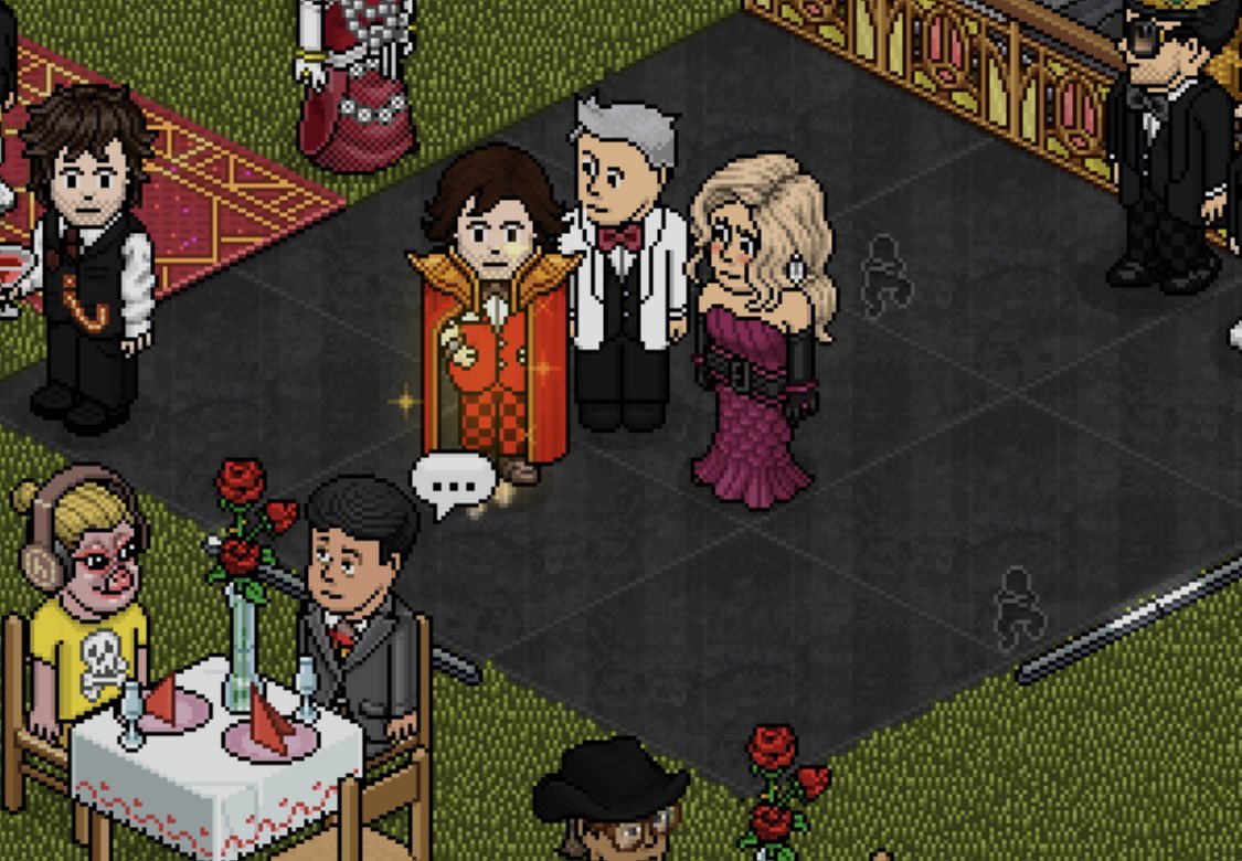 OldCorleone's tweet photo. ⚜️Famiglia Corleone Old House⚜️
⚜️Corporazione Corleone⚜️
⚜️Corleone Murdec INC⚜️ 

Gran evento! https://t.co/oBEmgHt0OF