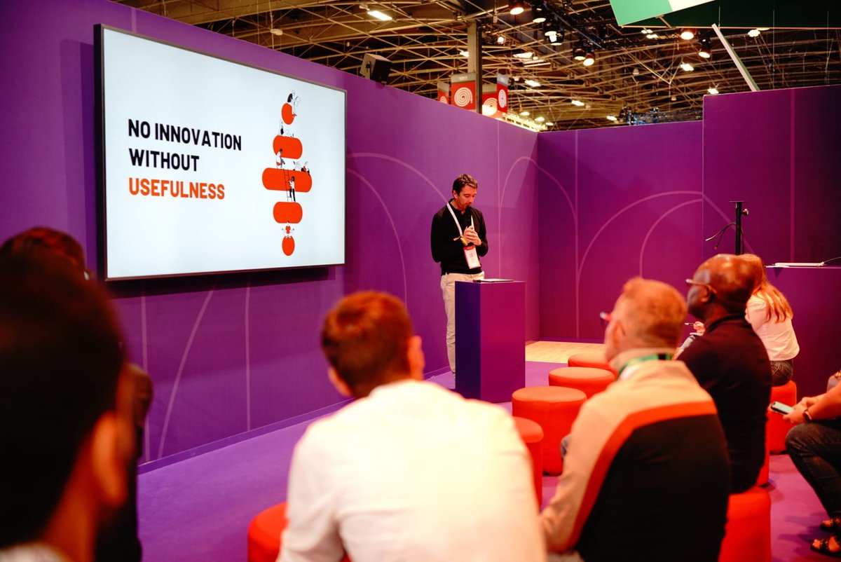 En direct de #VivaTech avec <a href="/ThomasCourtois7/">Thomas Courtois</a> pour parler de <a href="/CompteNickel/">Nickel</a> et quelle aventure ! 
 
3️⃣M clients en 9 ans 
7️⃣k points de vente en France 
9️⃣7️⃣% de satisfaction client 

De belles années à venir ! 👏