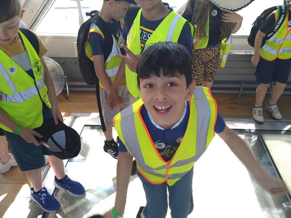 y5_windmill_ce tweet media