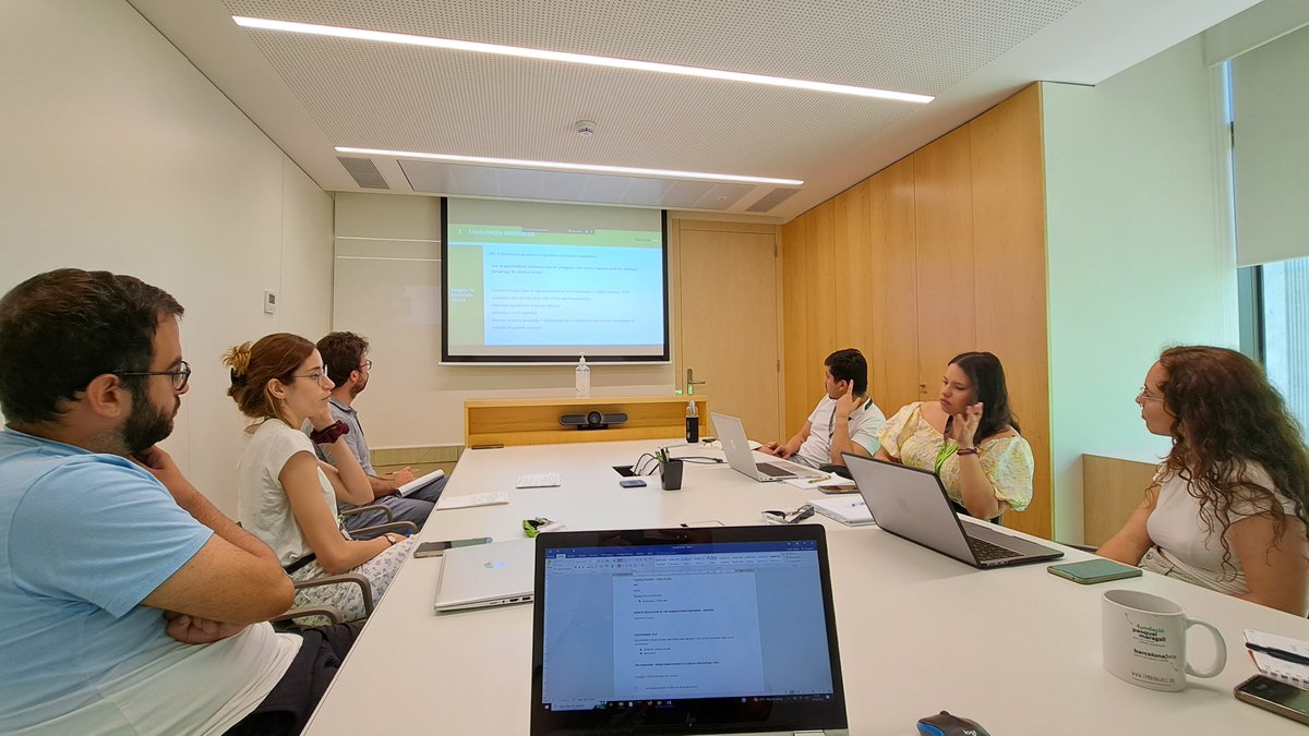 natvilortejedor's tweet photo. Invaluable #NBGteam meeting (@BarcelonaBeta), discussing exciting methodologies (#PolygenicScoring #MendelianRandomization #Pleiotropy #GeneticsofPlasmaProteins) presented at @eshgsociety! So proud of my team's dedication and the insightful debates we had! #Neurogenetics https://t.co/D8NLr25rRB