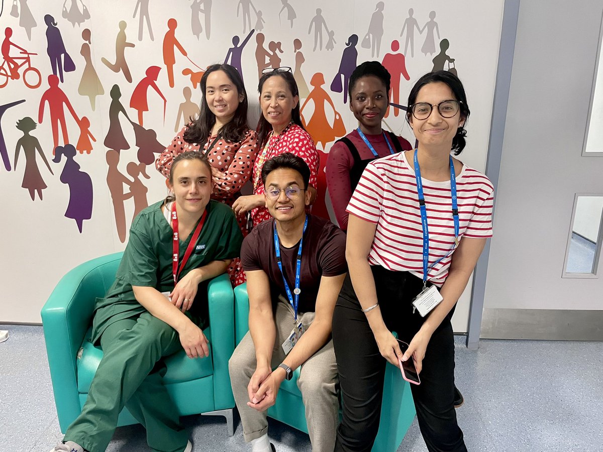 The Neurosciences Research Team wearing #Red4Research to demonstrate our support and appreciation for all those participating, undertaking and supporting research! #BePartOfResearch #NHS75 @ImperialNHS @ImperialPeople