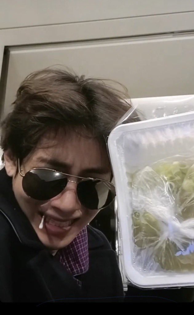 vodkaella's tweet image. Ho deciso! Questo sarà il mio santino porta fortuna. ⭐️