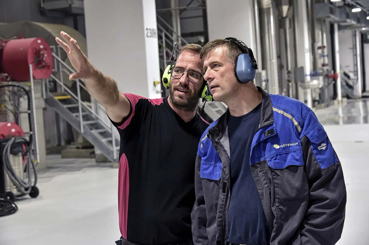 VINCIEnergies's tweet photo. [S’engager pour l’environnement]

@ActemiumD a œuvré sur le système électrique, d'instrumentation et de contrôle de la #papeterie PM3 de #Progroup 🛠

Résultat : une réduction de la consommation d'énergie fossile de 10 % 📉

👉 https://t.co/WgNtO47ILi

@VINCIEnergiesD @Actemium https://t.co/N7fcKkURI9