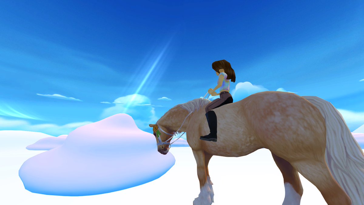 Mmm! Creamy! 😋

#SSO #StarStable #StarStableOnline @StarStable