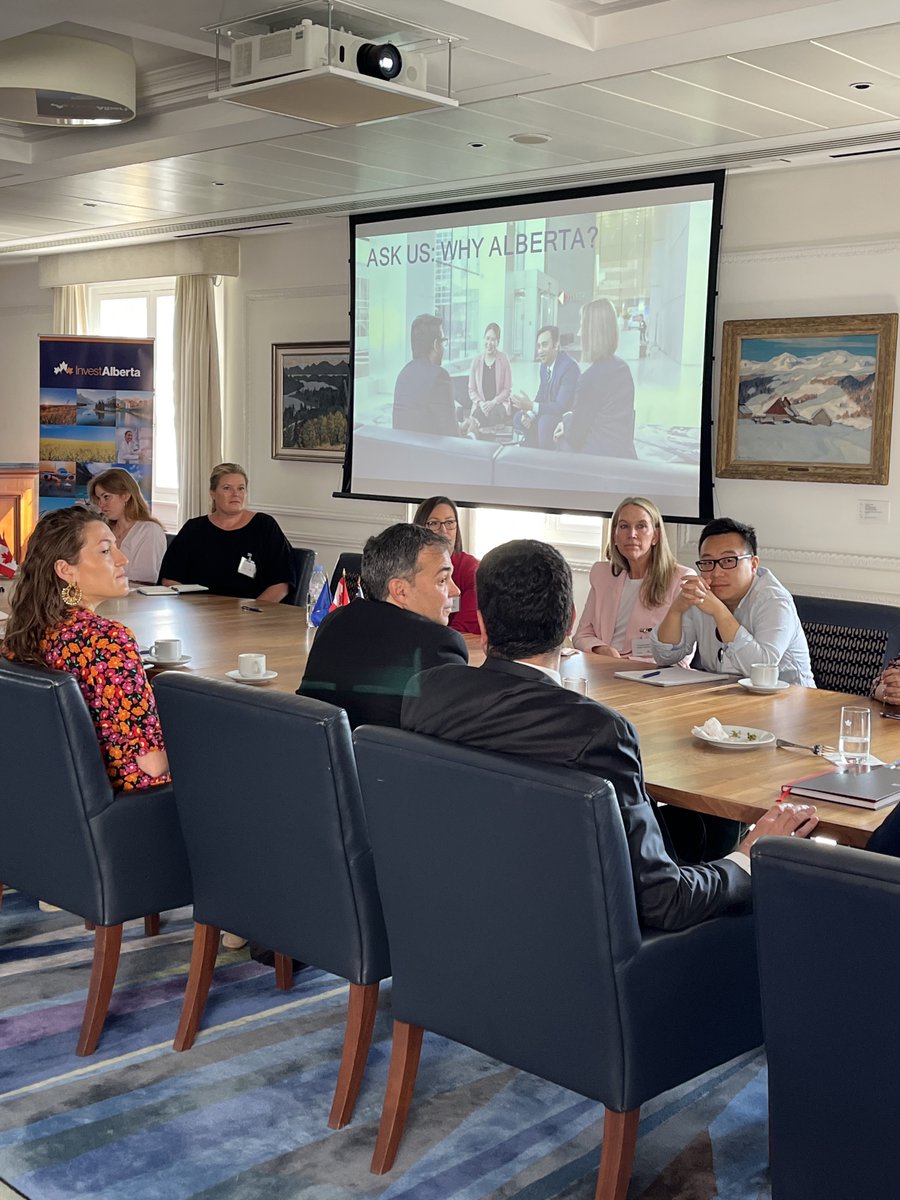 Invest_Alberta's tweet image. With global tech companies gathering in the UK to attend @LDNTechWeek, Team Alberta came together to show the world what we can achieve as partners.

#AlbertaEconomicEcosystem #AlbertaTech #LondonTechWeek2023