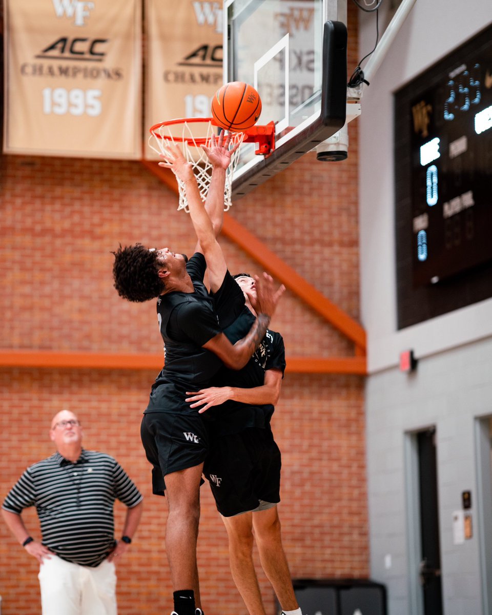 Wake Forest Men's Basketball tweet media