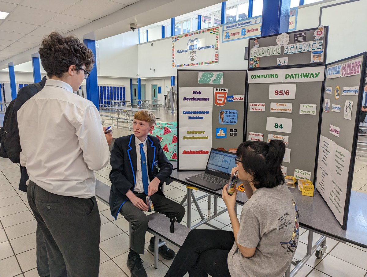 HolyroodComput's tweet image. Thanks to Shefali, Liam and Faris for demonstrating their programming and games development skills to parents and new S1's at the P7 information evening last night 👍
@HolyroodSec
#hocvince
#aspirebelievecommunicate
#ComputingScience
#CASScotland