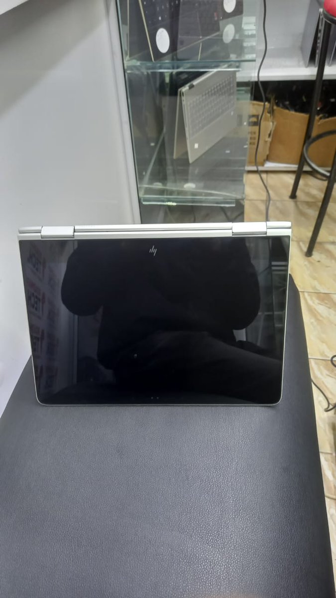 🔹HP Spectre x360
🔹 Processor Intel Core i7 7th Gen
🔹Speed 2.9Ghz upto 3.9Ghz
🔹 Storage 16gb ram/512gb SSD
🔹 Display 13.3 Inches
🔹 Touchscreen
🔹Price Ksh 75,000
📞0724404935 or Visit Old Nation House 1st Floor Shop A12

#Budget2023KE #DAC2023 #TTTT #DayOfTheAfricanChild