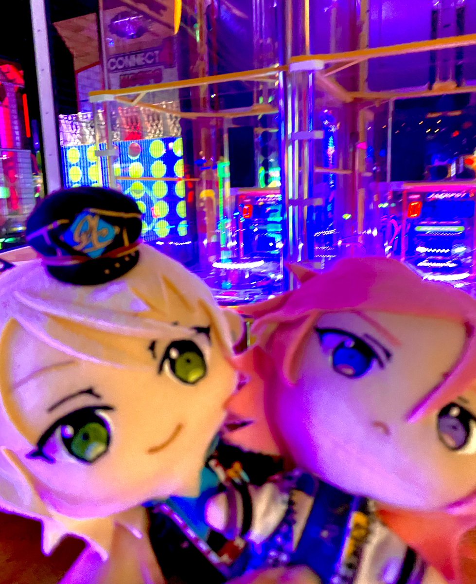 kohaainui's tweet photo. day 9
kohaai at the arcade !!!! https://t.co/NLlFy7tCeQ