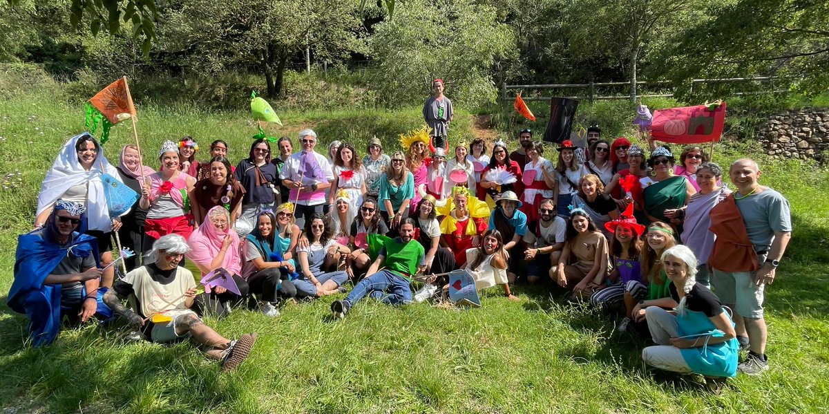 JaumeJMR's tweet photo. Avui #JornadaEquip del #CAPClot d'@apicsbcn Día fantàstic amb persones bones i fantàstiques #teambuilding #AraMésQueMaiPrimària https://t.co/EYh7k4gZVq
