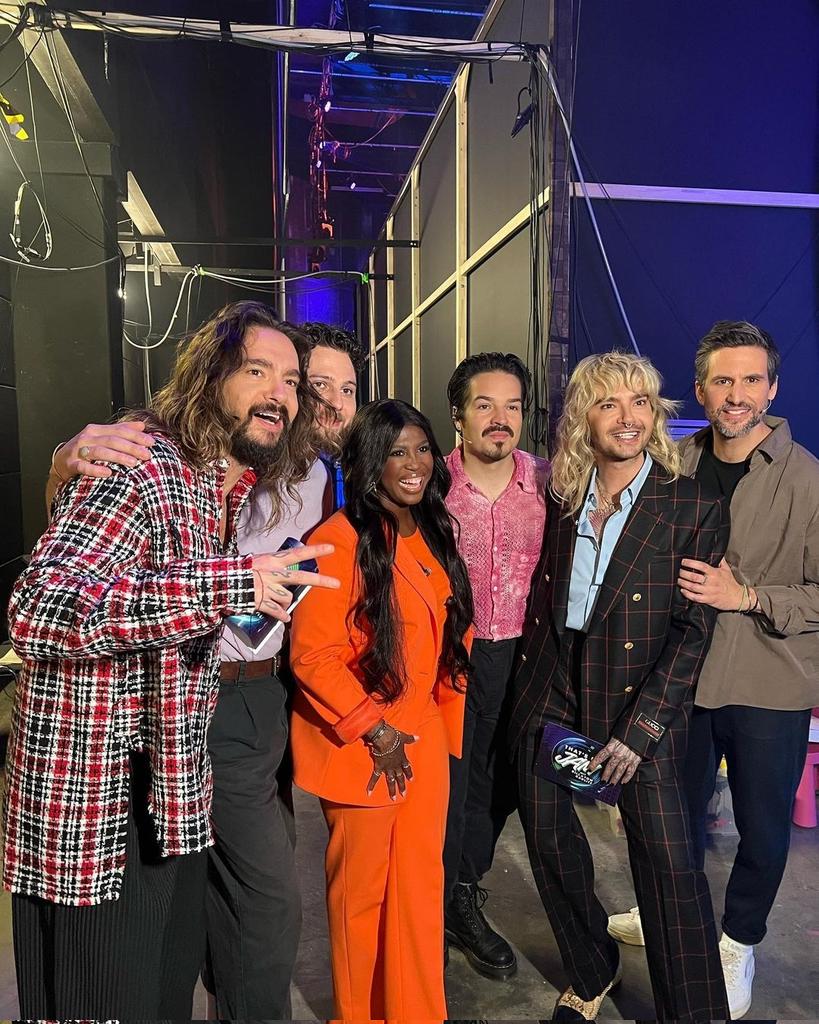 BillKaulitz_DE's tweet photo. #BillKaulitz #TomKaulitz #TomBeck #MotsiMabuse
#MilkyChance #RTLPlus #ThatsMyJam https://t.co/nxQQDrwlX0 https://t.co/gi08rMeQvN