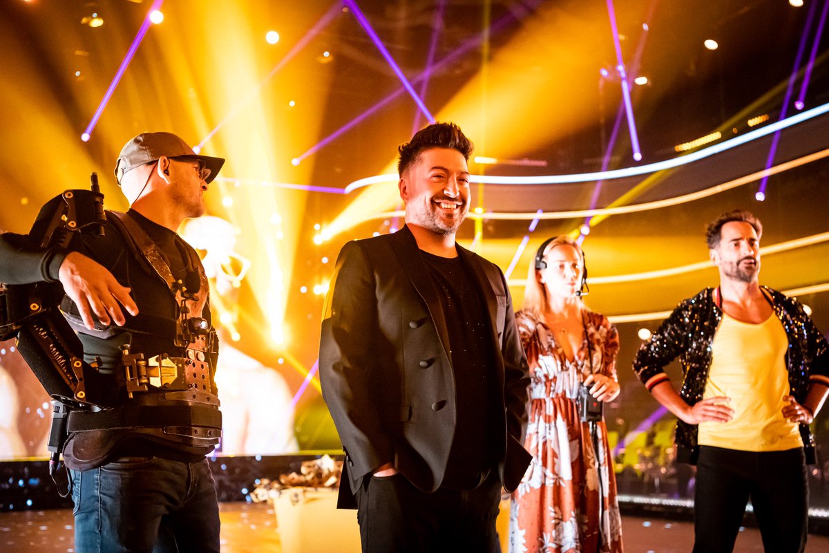 Ce ne serait pas l’anniversaire de quelqu’un aujourd’hui ? 🤨

On souhaite un joyeux anniversaire à <a href="/LeChrisMarques/">Chris Marques</a> !!! 🎉 (notre metteur en scène préféré, en toute objectivité 🥰)

📸 <a href="/PixelinePhoto_/">Pixeline</a>