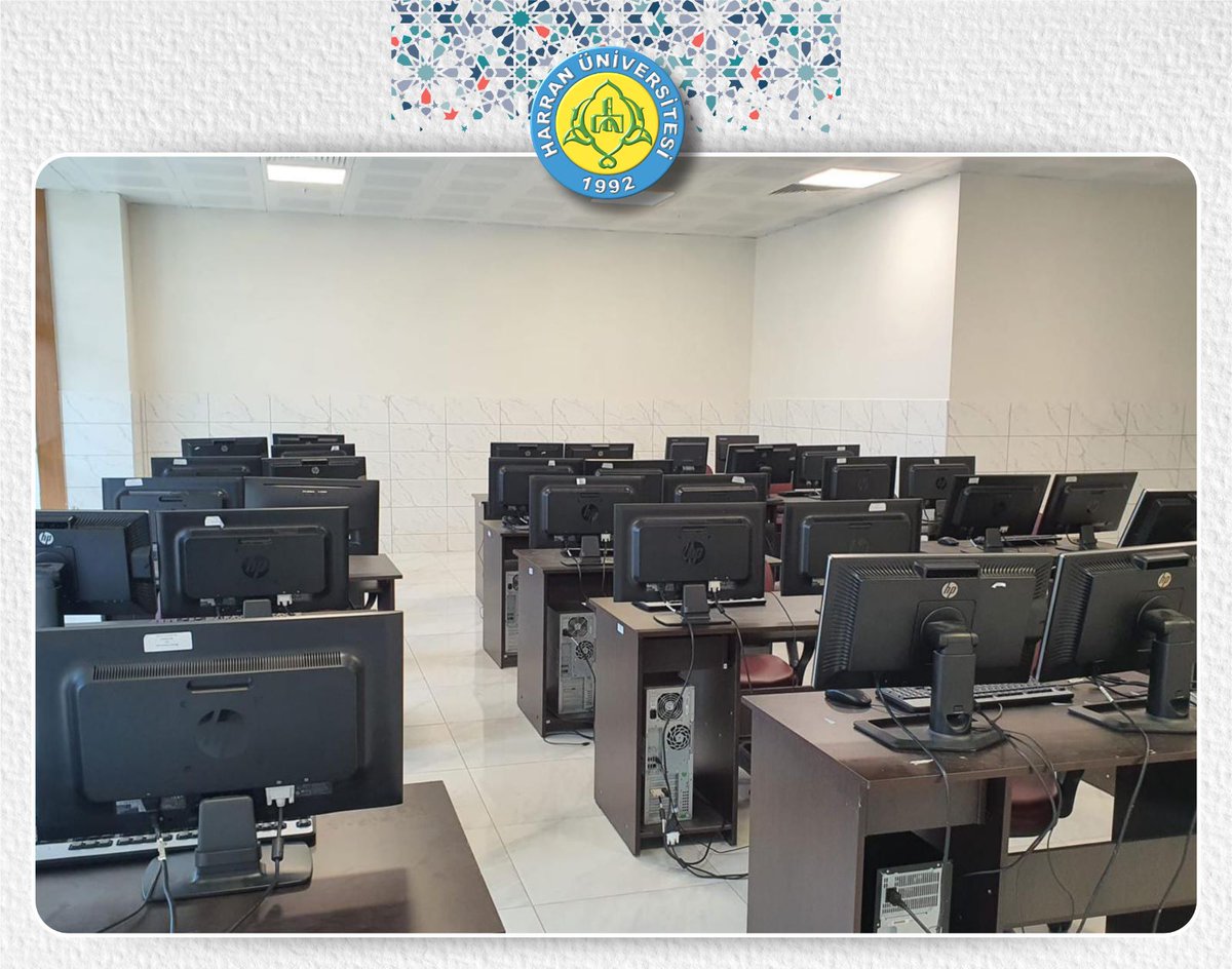 Bu yıl ilk kez öğrenci alacak olan Yazılım Mühendisliği Bölümü'nün altyapı çalışmalarına büyük heyecan ve motivasyonla başladık...😊
Yeni kurduğumuz Bilgisayar Laboratuvarımız Öğrencilerimize hayırlı olsun...🎊👏🏻