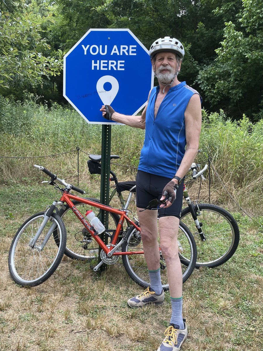 cyclejoy's tweet photo. Riding on Atlanta Beltline. TGIF🚴🏻‍♂️ https://t.co/5UJfxb00Cp