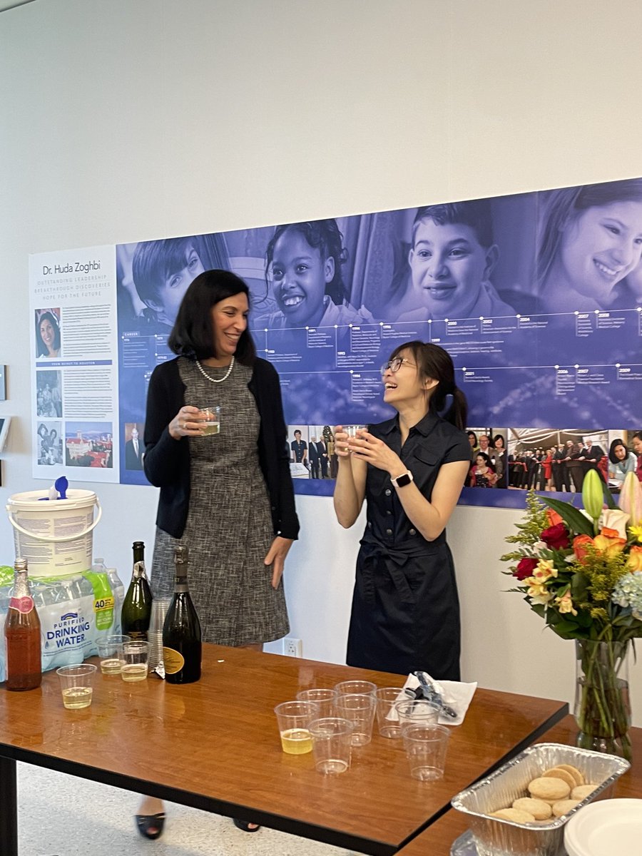 SihRong_Wu's tweet photo. Thank you #ZoghbiLab and @bcm_neurosci for all the support and training! Becoming a Doctor is not the end of this journey. I will continue working on brain development at UCSF with Dr. Tom Nowakowski! https://t.co/o63uvIydkL