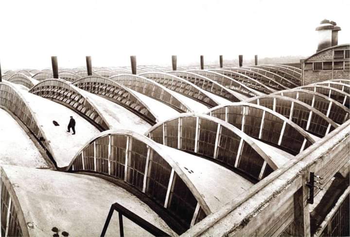 areasvellas's tweet photo. Radiator factory, Dammarie-les-Lys, 1926-28.
Eugène #Freyssinet...
#architecture #arquitectura https://t.co/122UKojX09